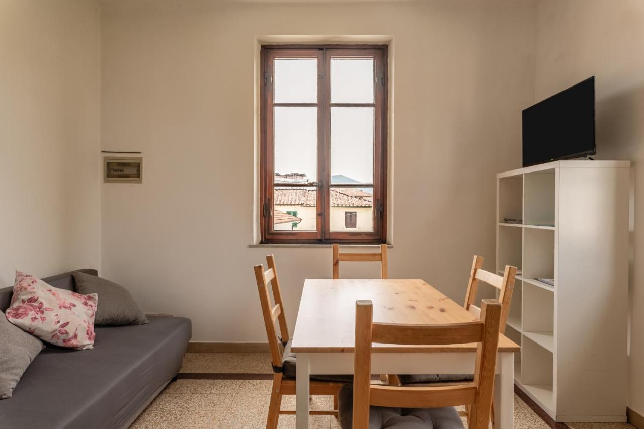 Apartments Volpino - Affitti Brevi Italia لوكا المظهر الخارجي الصورة